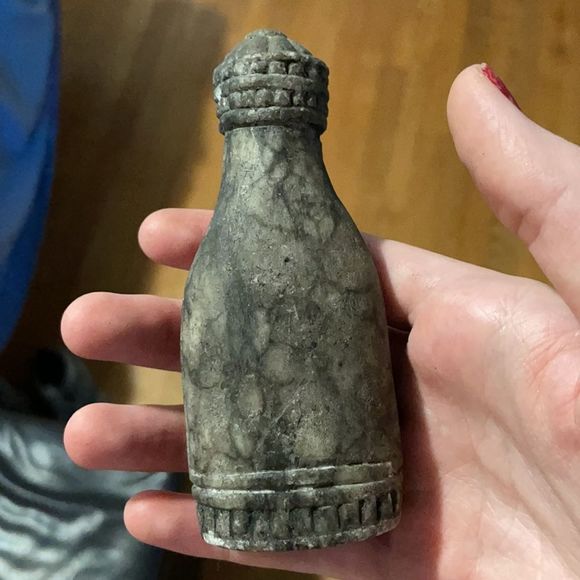 Stone carved statuette - Picture 5 of 16